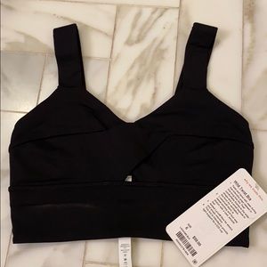 Wild twist lululemon bra